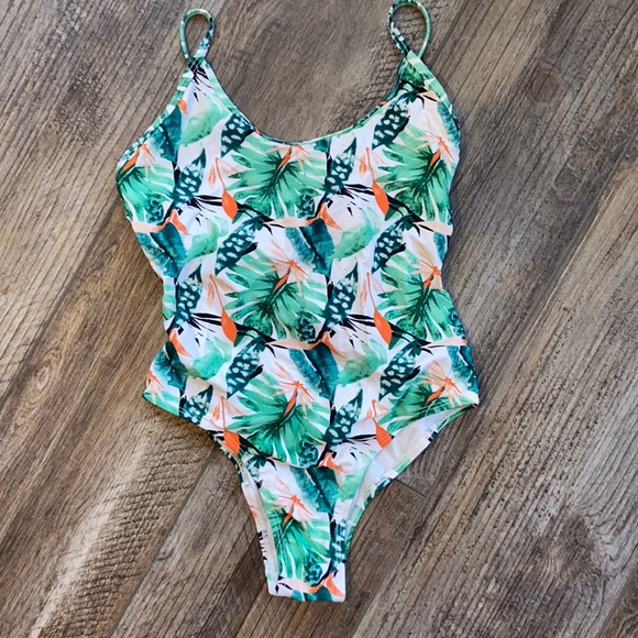Revamped One Piece Tropical Swimsuit - Picture 2 of 5